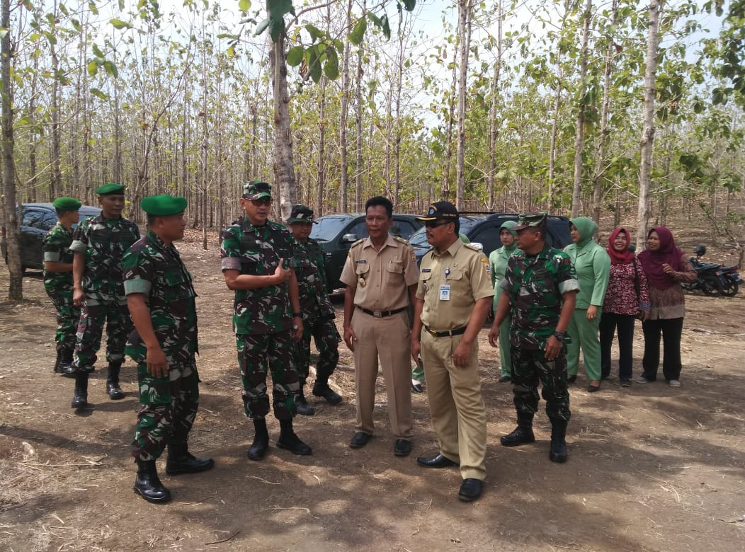 DANREM 071/ WIJAYAKUSUMA TINJAU  LOKASI TMMD SENGKUYUNG TAHAP III TA. 2018 DI WILAYAH KODIM 0711/PEMALANG