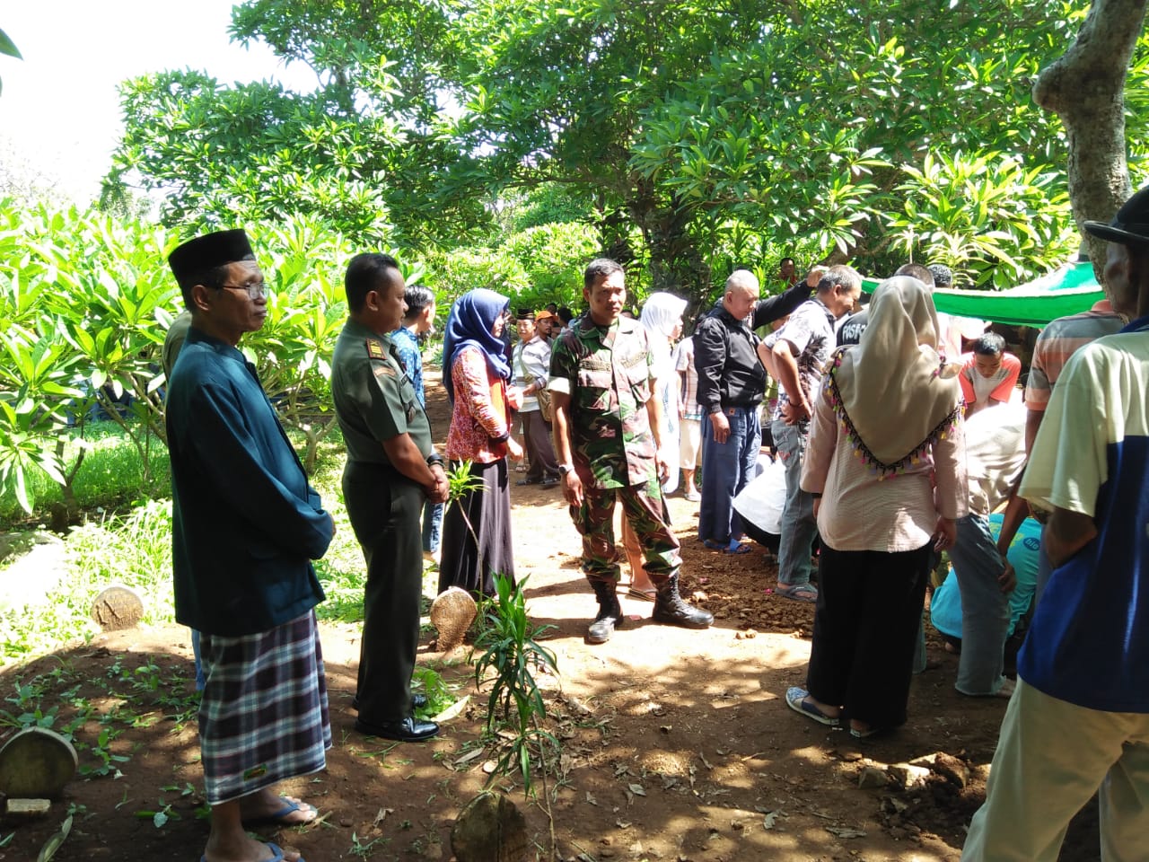 DANRAMIL 01/PEMALANG; LELAYU SALAH SATU BENTUK KOMSOS DENGAN WARGA