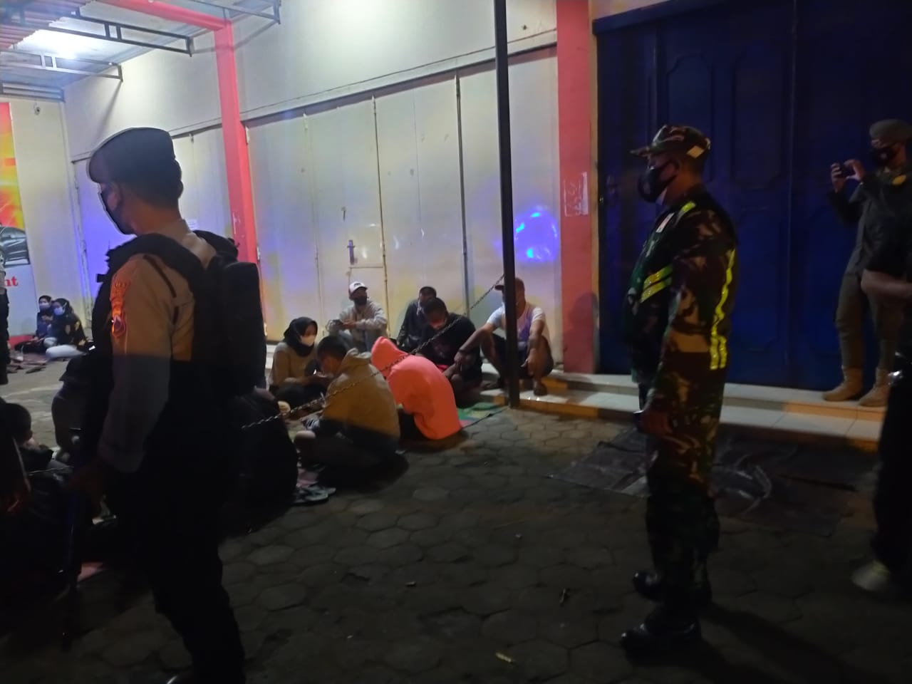 Kodim Pemalang bersama Polres dan Satpol Gelar Operasi Yustisi di Malam Minggu.