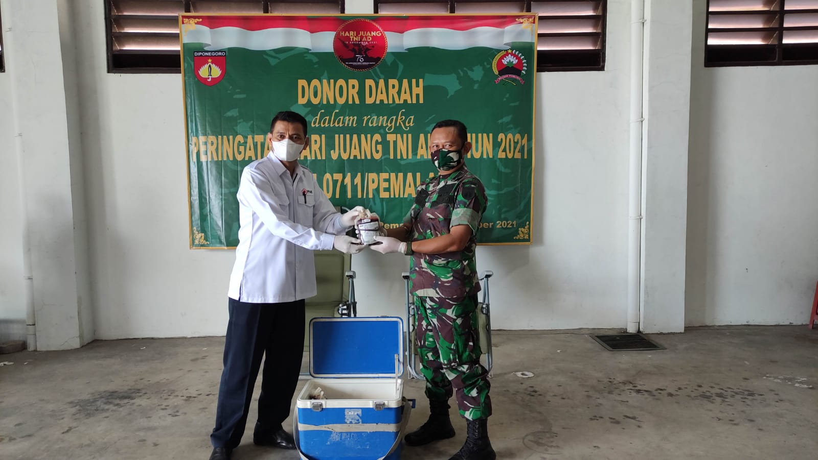 Kodim 0711/Pemalang Gencarkan Vaksinasi di Malam Hari