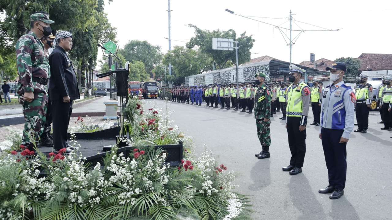 Apel Gelar Pasukan Operasi “Lilin Candi 2022” Dalam Rangka Pengamanan Natal Dan Tahun Baru 2023