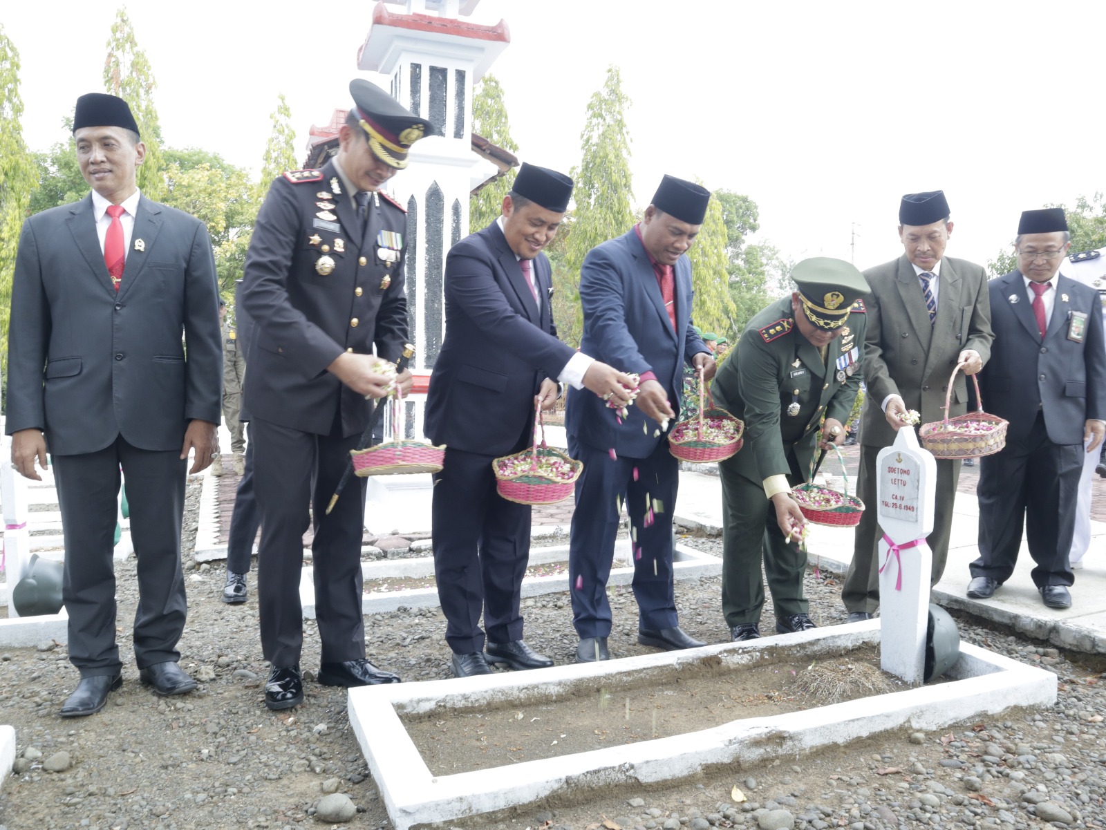 Dandim Pemalang Bersama Unsur Forkopimda Ikuti Upacara Peringatan Hari Pahlawan ke 78 Tahun 2023