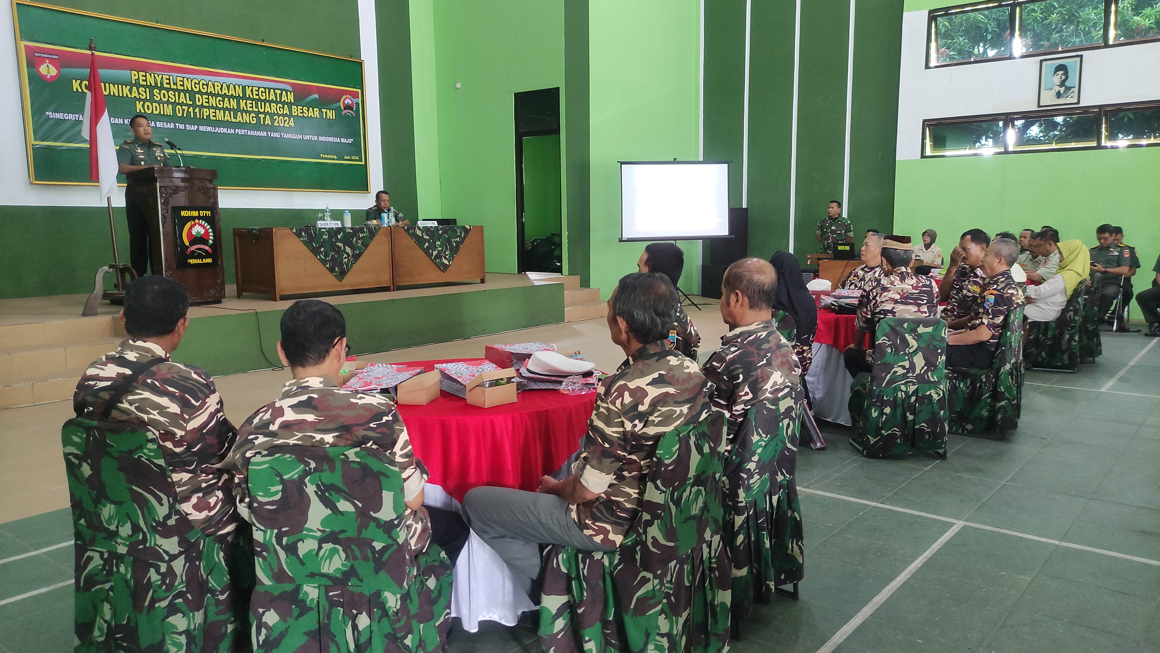 Kodim Pemalang Menyelenggarakan Kegiatan Komunikasi Sosial Dengan Keluarga Besar TNI