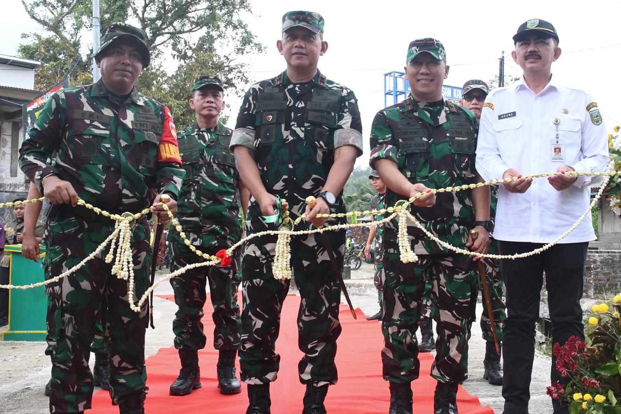 Dari Desa untuk Negeri: Pangdam IV/Diponegoro Tutup Gelaran TMMD Reguler ke-127 di Kebumen
